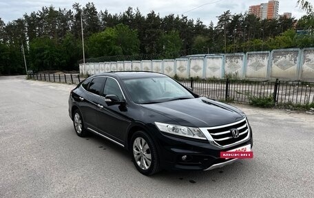 Honda Crosstour I рестайлинг, 2013 год, 1 990 000 рублей, 4 фотография