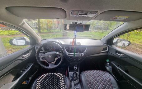 Hyundai Solaris II рестайлинг, 2018 год, 890 000 рублей, 7 фотография
