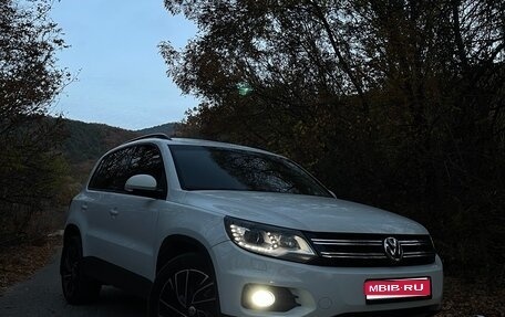 Volkswagen Tiguan I, 2014 год, 1 689 000 рублей, 1 фотография
