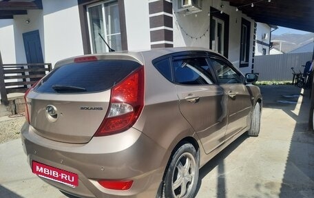 Hyundai Solaris II рестайлинг, 2012 год, 750 000 рублей, 2 фотография