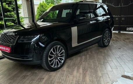 Land Rover Range Rover IV рестайлинг, 2018 год, 8 800 000 рублей, 9 фотография