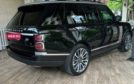 Land Rover Range Rover IV рестайлинг, 2018 год, 8 800 000 рублей, 2 фотография