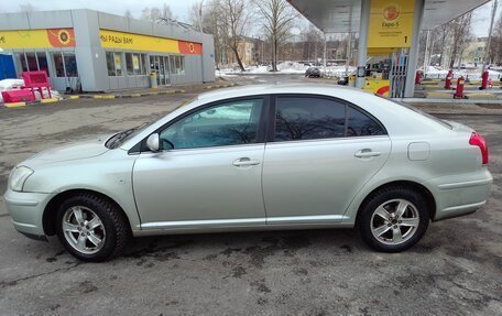 Toyota Avensis III рестайлинг, 2006 год, 610 000 рублей, 4 фотография