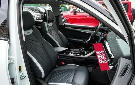 Geely Atlas, 2024 год, 3 400 000 рублей, 8 фотография
