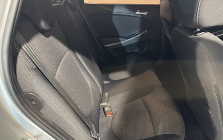 Hyundai Solaris II рестайлинг, 2015 год, 999 800 рублей, 4 фотография