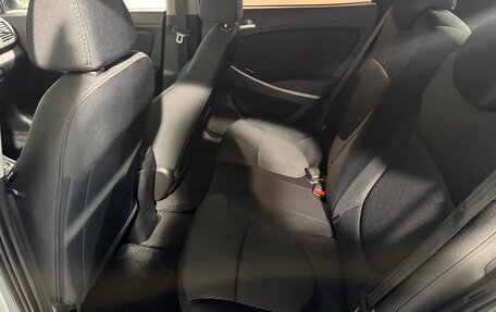 Hyundai Solaris II рестайлинг, 2015 год, 999 800 рублей, 6 фотография