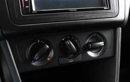 Volkswagen Polo VI (EU Market), 2013 год, 659 000 рублей, 14 фотография