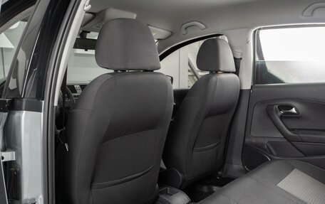 Volkswagen Polo VI (EU Market), 2013 год, 659 000 рублей, 11 фотография