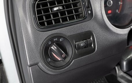 Volkswagen Polo VI (EU Market), 2013 год, 659 000 рублей, 16 фотография