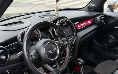 MINI Hatch, 2016 год, 2 490 000 рублей, 6 фотография