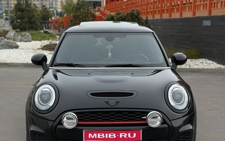 MINI Hatch, 2016 год, 2 490 000 рублей, 1 фотография
