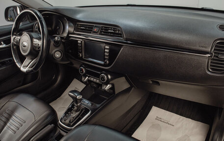 KIA Rio IV, 2018 год, 1 679 000 рублей, 8 фотография