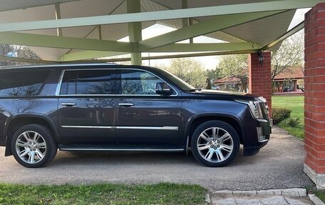 Cadillac Escalade IV, 2016 год, 3 900 000 рублей, 4 фотография