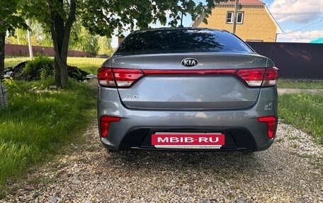 KIA Rio IV, 2018 год, 1 400 000 рублей, 5 фотография