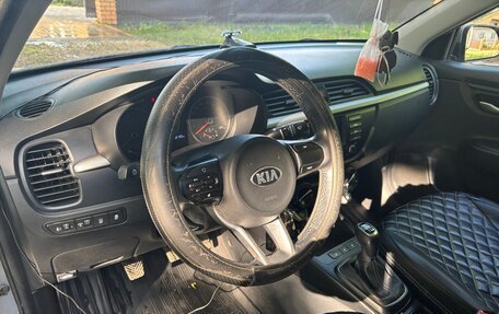 KIA Rio IV, 2018 год, 1 400 000 рублей, 10 фотография