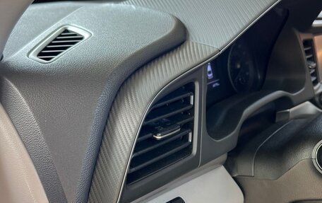 Hyundai Elantra VI рестайлинг, 2019 год, 1 500 000 рублей, 38 фотография