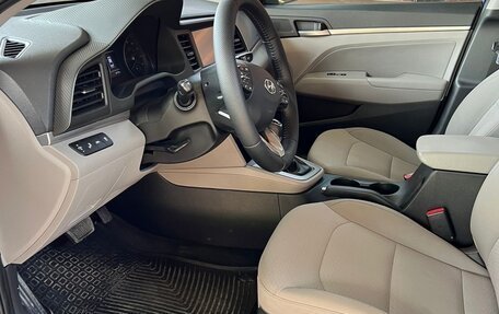 Hyundai Elantra VI рестайлинг, 2019 год, 1 500 000 рублей, 37 фотография