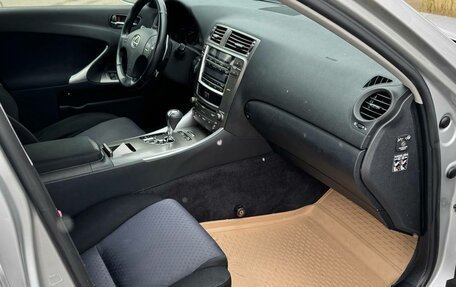 Lexus IS II рестайлинг 2, 2007 год, 1 200 000 рублей, 24 фотография