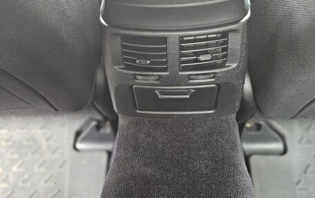 Lexus IS II рестайлинг 2, 2007 год, 1 200 000 рублей, 27 фотография