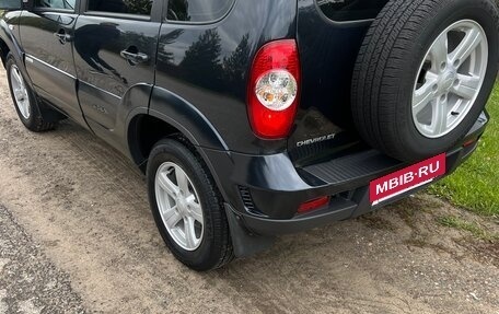 Chevrolet Niva I рестайлинг, 2013 год, 650 000 рублей, 7 фотография