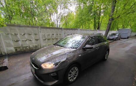 KIA cee'd III, 2018 год, 1 870 000 рублей, 2 фотография