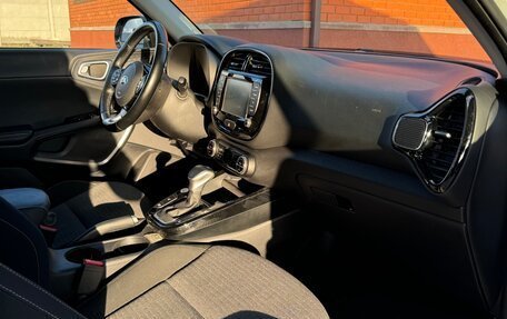 KIA Soul III, 2020 год, 1 750 000 рублей, 14 фотография