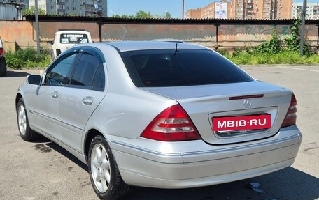 Mercedes-Benz C-Класс, 2000 год, 950 000 рублей, 4 фотография