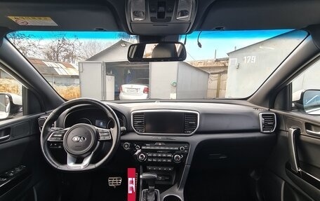 KIA Sportage IV рестайлинг, 2018 год, 2 750 000 рублей, 11 фотография