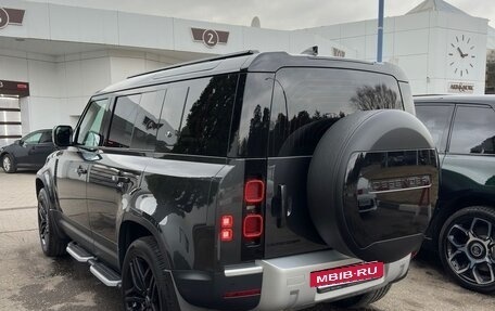 Land Rover Defender II, 2021 год, 6 500 000 рублей, 3 фотография