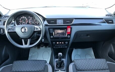 Skoda Rapid I, 2018 год, 1 390 000 рублей, 10 фотография