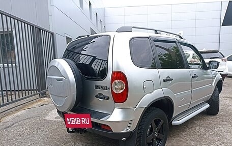 Chevrolet Niva I рестайлинг, 2004 год, 370 000 рублей, 8 фотография