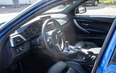BMW 3 серия, 2018 год, 2 850 000 рублей, 9 фотография