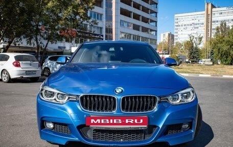 BMW 3 серия, 2018 год, 2 850 000 рублей, 2 фотография
