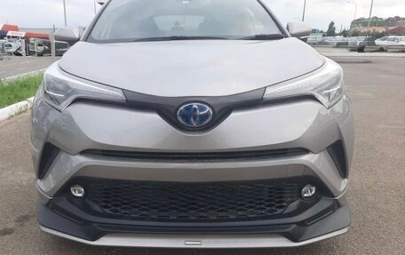 Toyota C-HR I рестайлинг, 2019 год, 2 500 000 рублей, 1 фотография