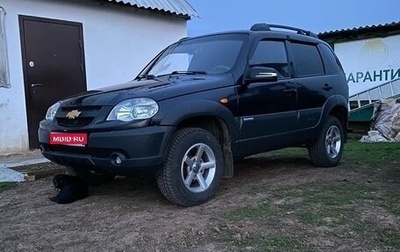 Chevrolet Niva I рестайлинг, 2011 год, 620 000 рублей, 1 фотография