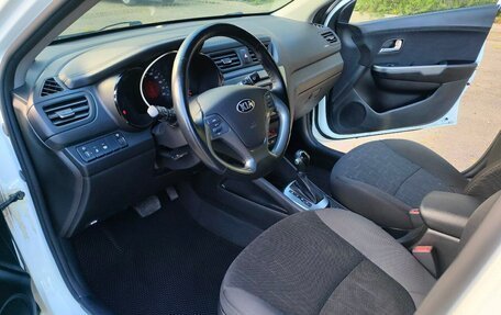KIA Rio III рестайлинг, 2016 год, 6 фотография