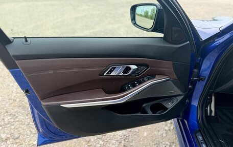 BMW 3 серия, 2021 год, 5 700 000 рублей, 21 фотография