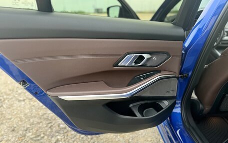 BMW 3 серия, 2021 год, 5 700 000 рублей, 34 фотография