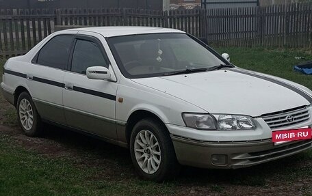 Toyota Camry, 1999 год, 600 000 рублей, 4 фотография