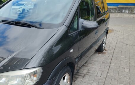 Opel Zafira A рестайлинг, 2000 год, 400 000 рублей, 14 фотография