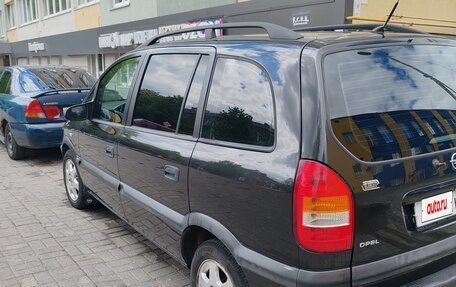 Opel Zafira A рестайлинг, 2000 год, 400 000 рублей, 15 фотография