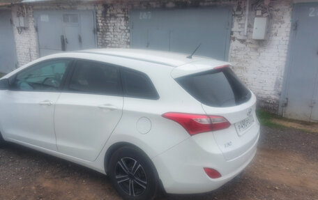 Hyundai i30 II рестайлинг, 2013 год, 1 075 000 рублей, 3 фотография