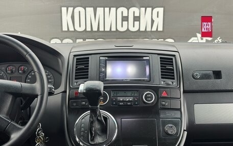 Volkswagen Multivan T5, 2006 год, 2 200 000 рублей, 20 фотография