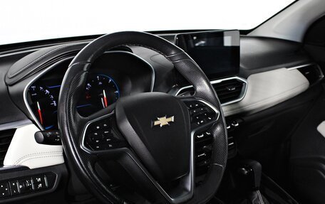 Chevrolet Captiva, 2022 год, 1 997 000 рублей, 12 фотография