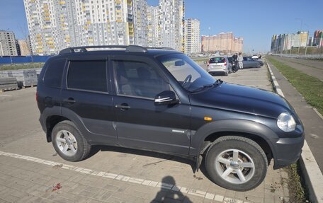 Chevrolet Niva I рестайлинг, 2011 год, 620 000 рублей, 4 фотография