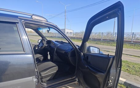 Chevrolet Niva I рестайлинг, 2011 год, 620 000 рублей, 10 фотография