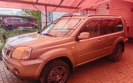 Nissan X-Trail, 2006 год, 700 000 рублей, 2 фотография
