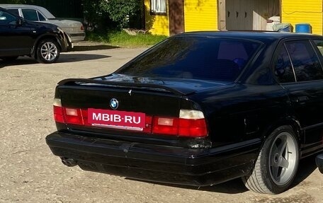 BMW 5 серия, 1992 год, 600 000 рублей, 3 фотография