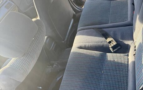 Toyota Carina E, 1995 год, 185 000 рублей, 8 фотография