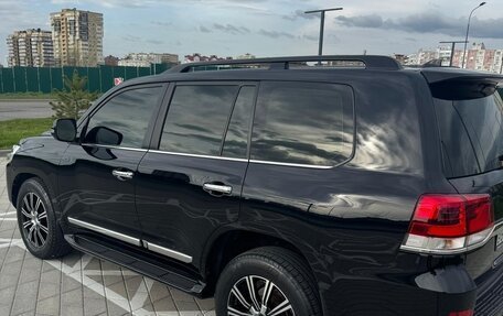 Toyota Land Cruiser 200, 2016 год, 6 000 000 рублей, 8 фотография